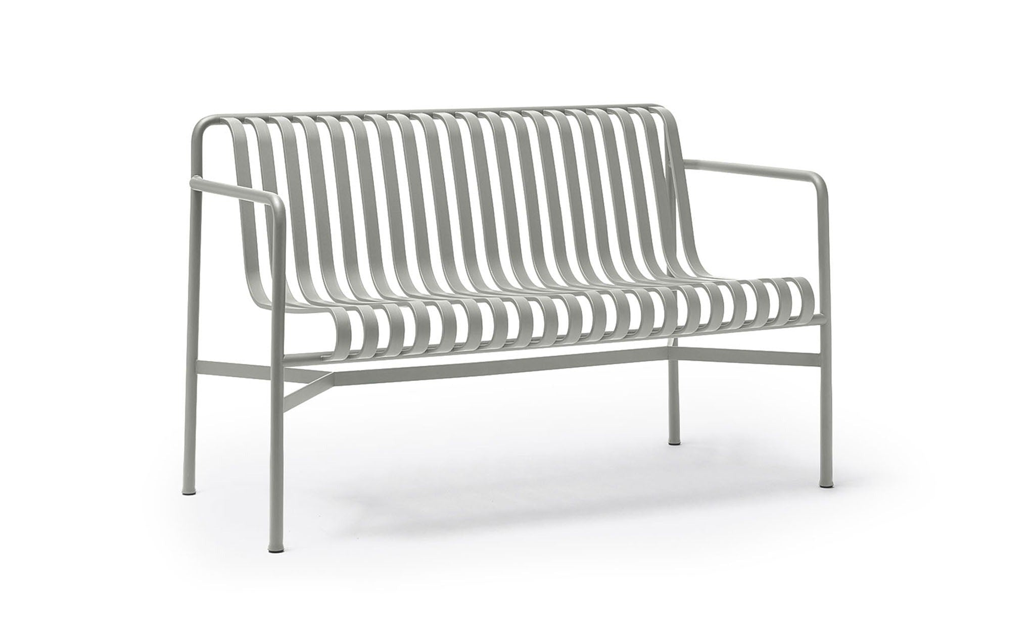 Palissade dining bench - with armrests