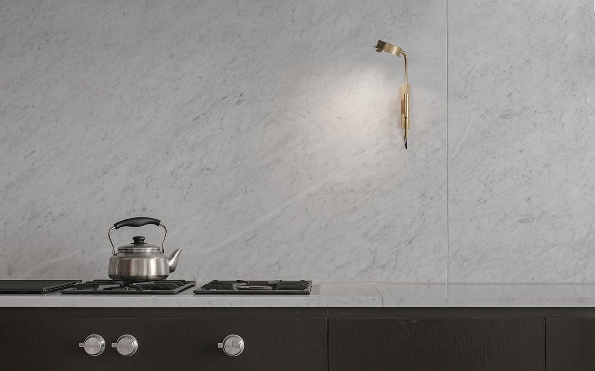 w102 Chipperfield wall light