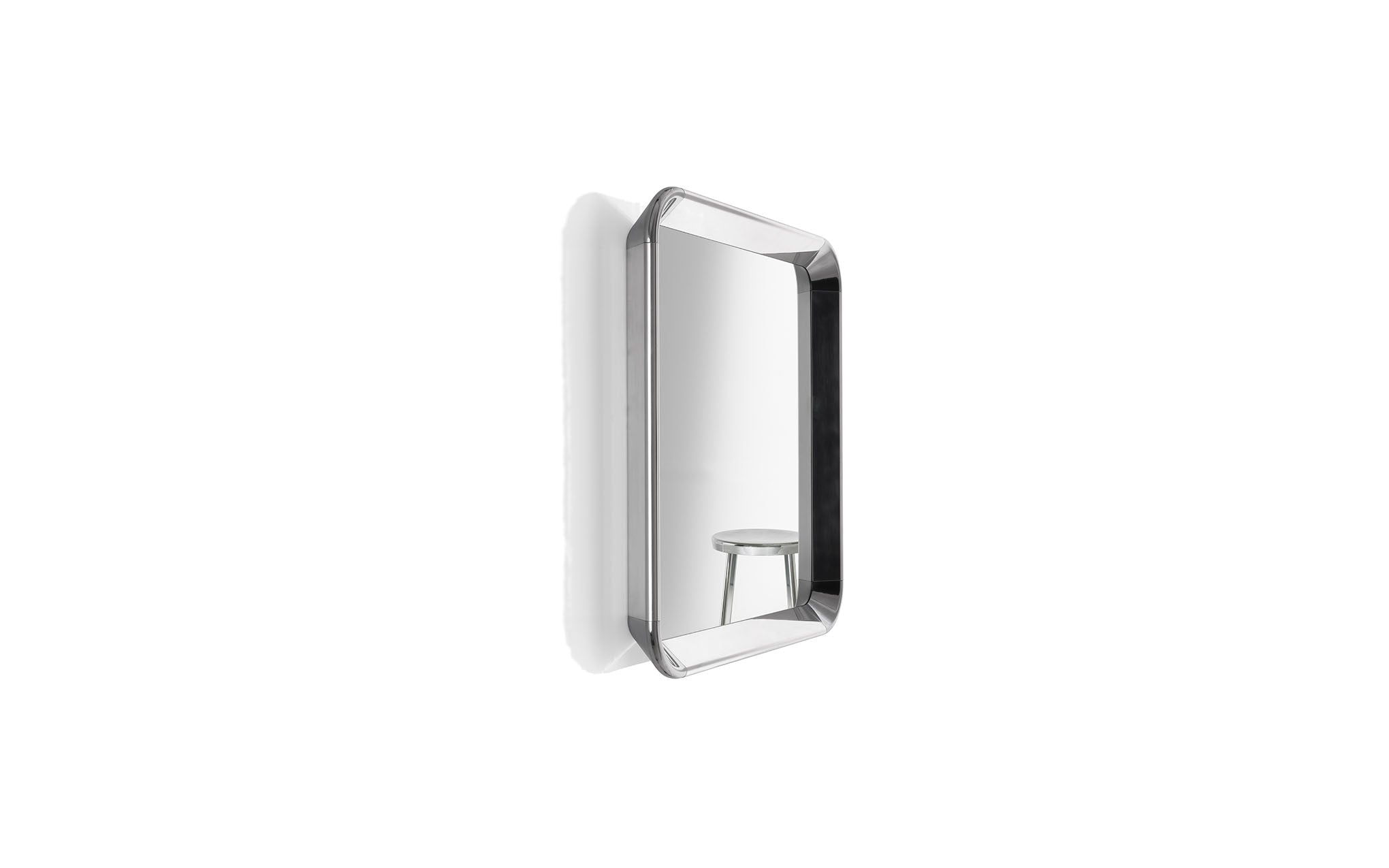 Déjà-vu mirror by Naoto Fukasawa for Magis | SCP