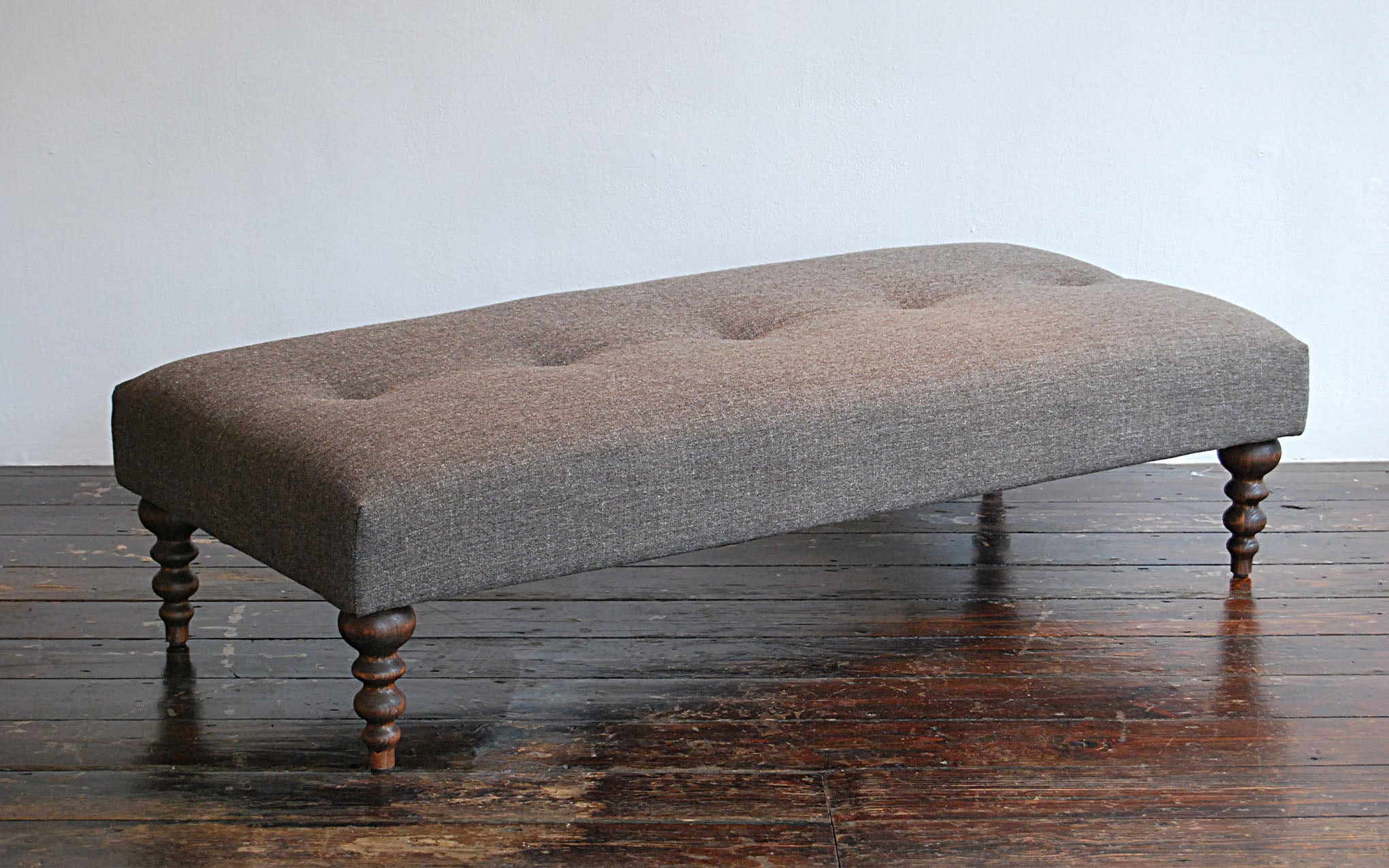 Oscar ottoman - large