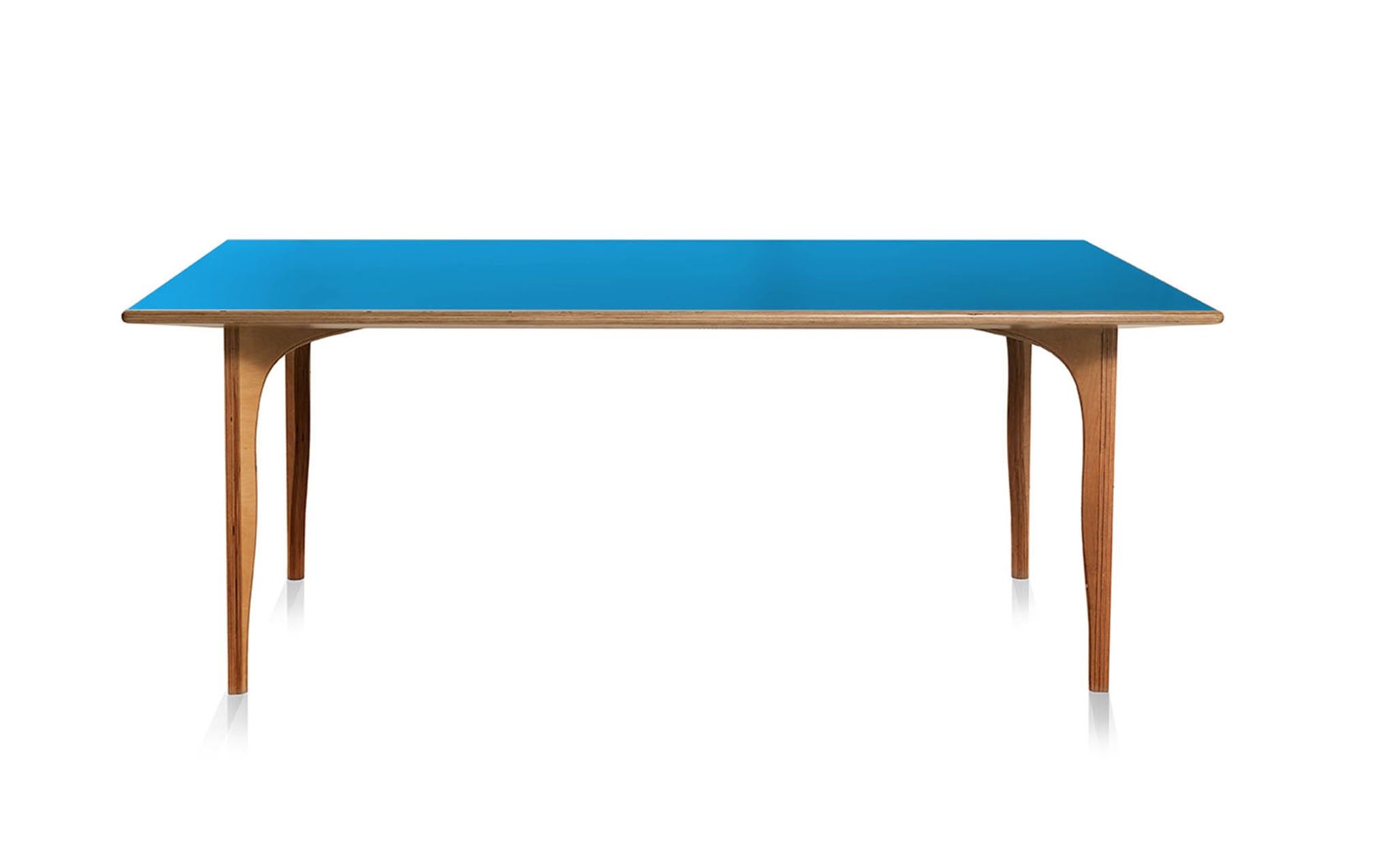 Kolho medium dining table