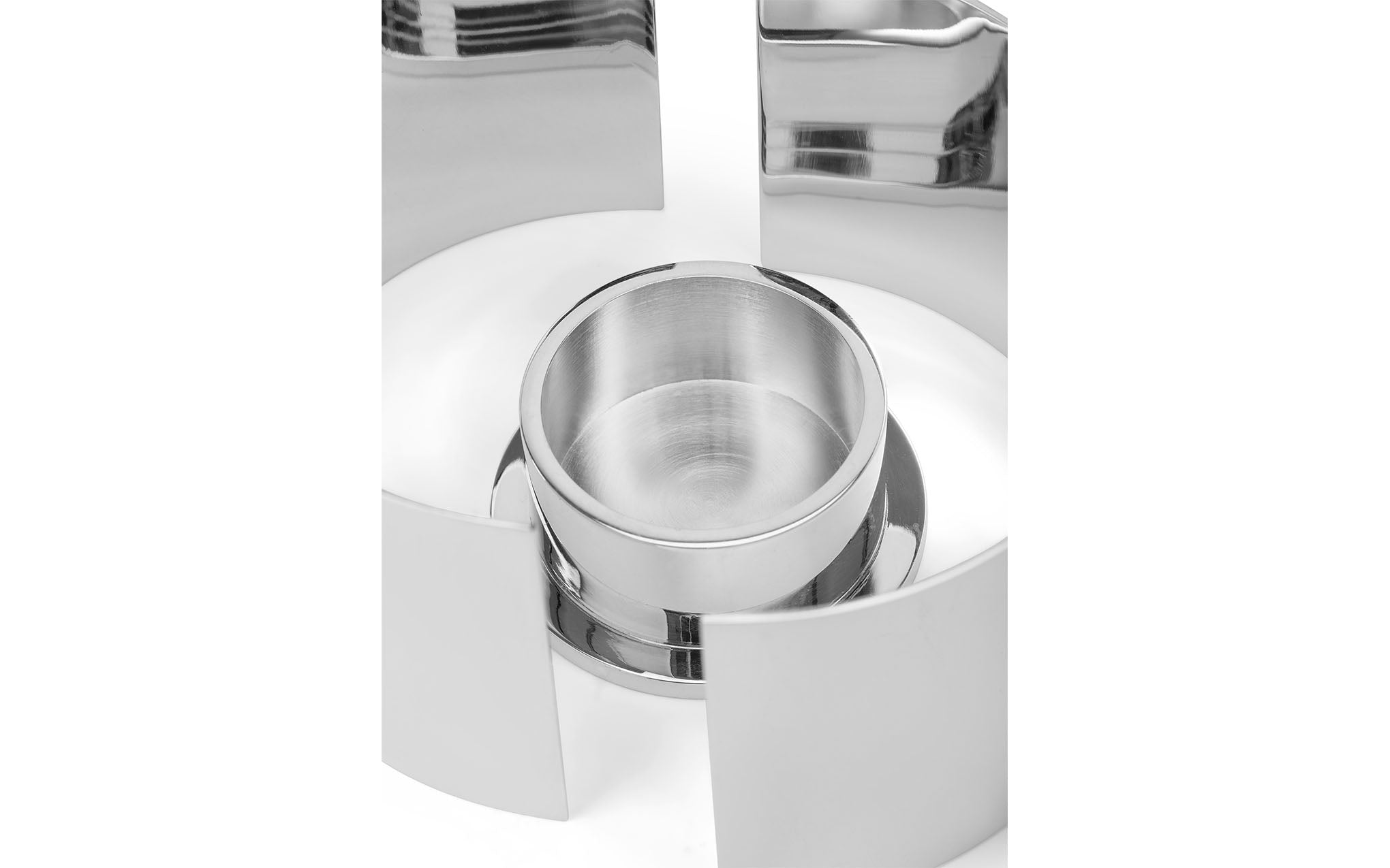 Infinity candleholder