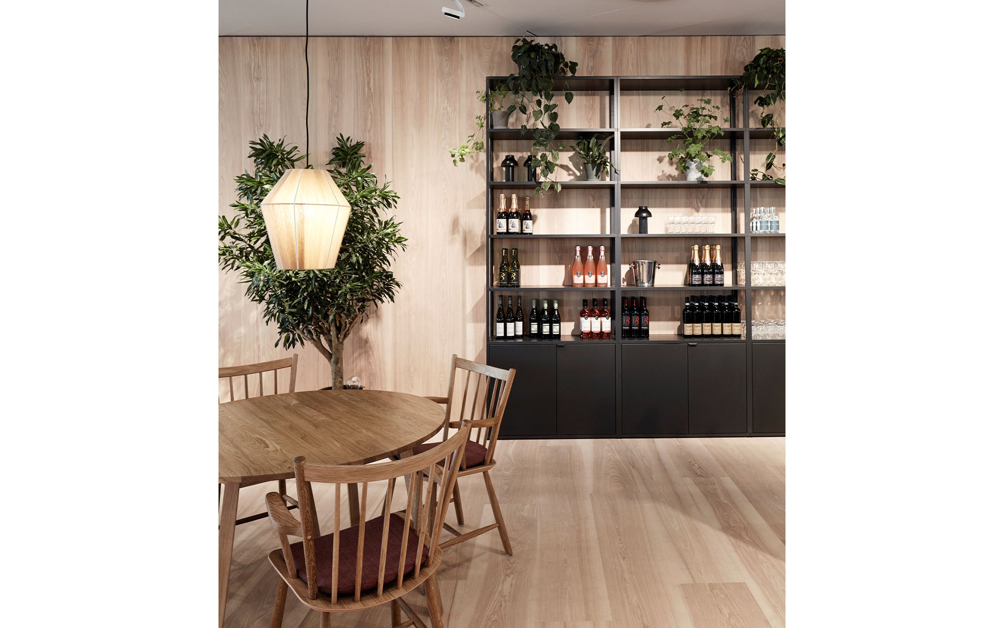 Bonbon pendant light