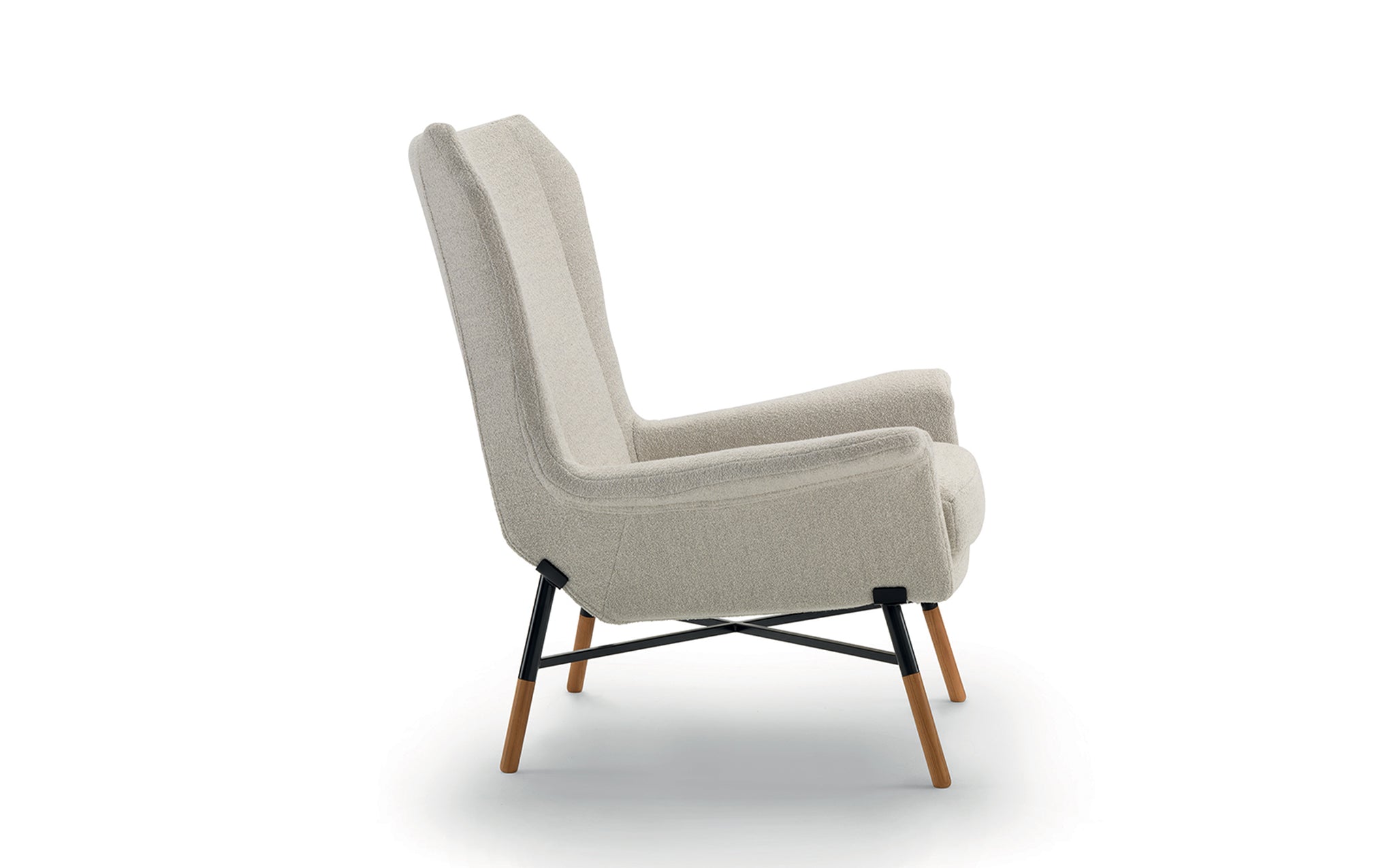 Giulietta armchair