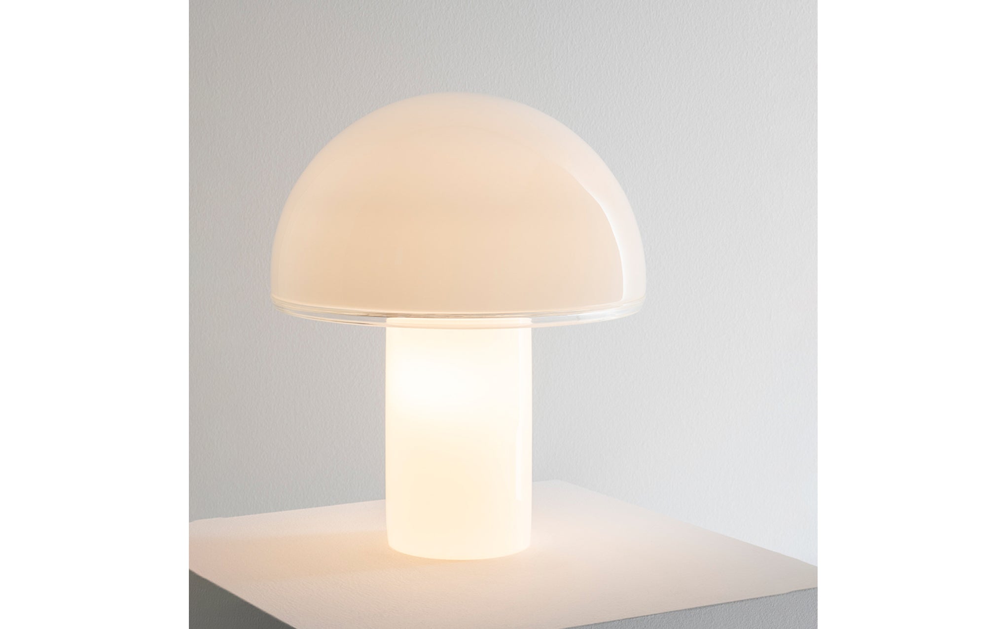 Onfale table light