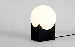 Atlas 01 table lamp