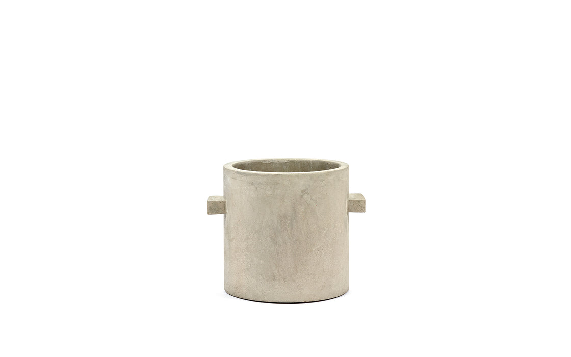 Concrete pots - round
