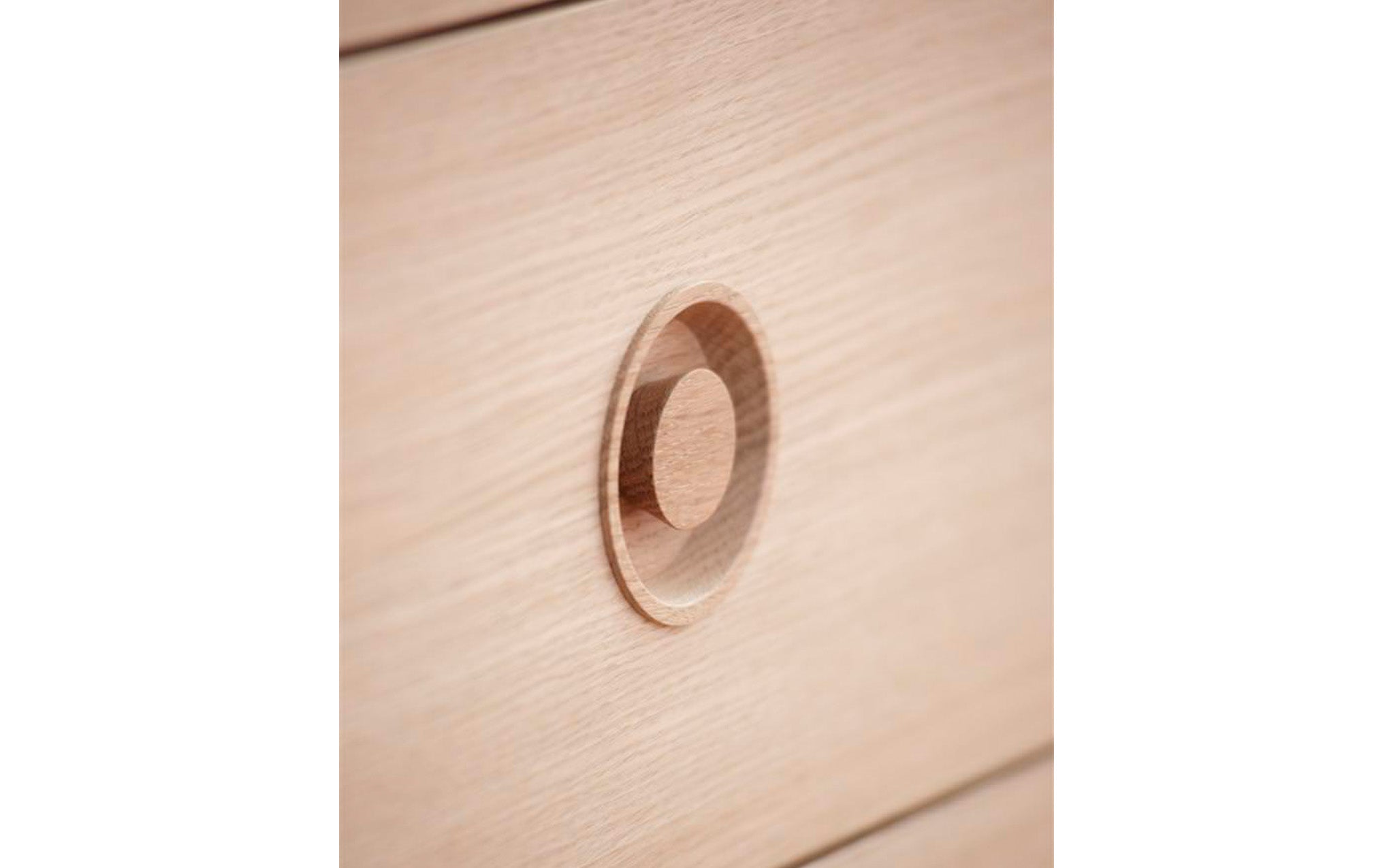 Valentine chest of drawers