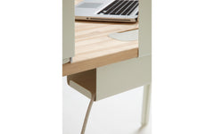 Mantis desk by Samuel Wilkinson for Case | SCP