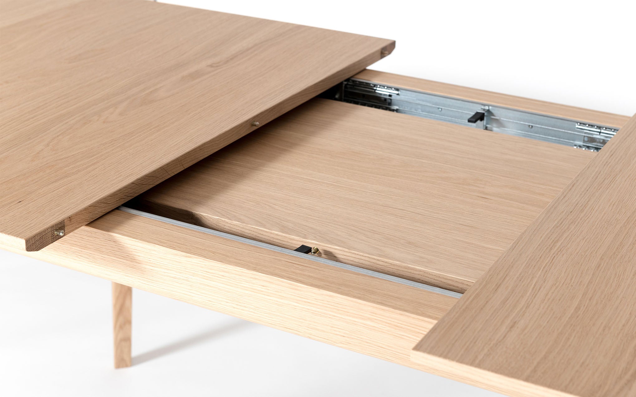 Dulwich extending table