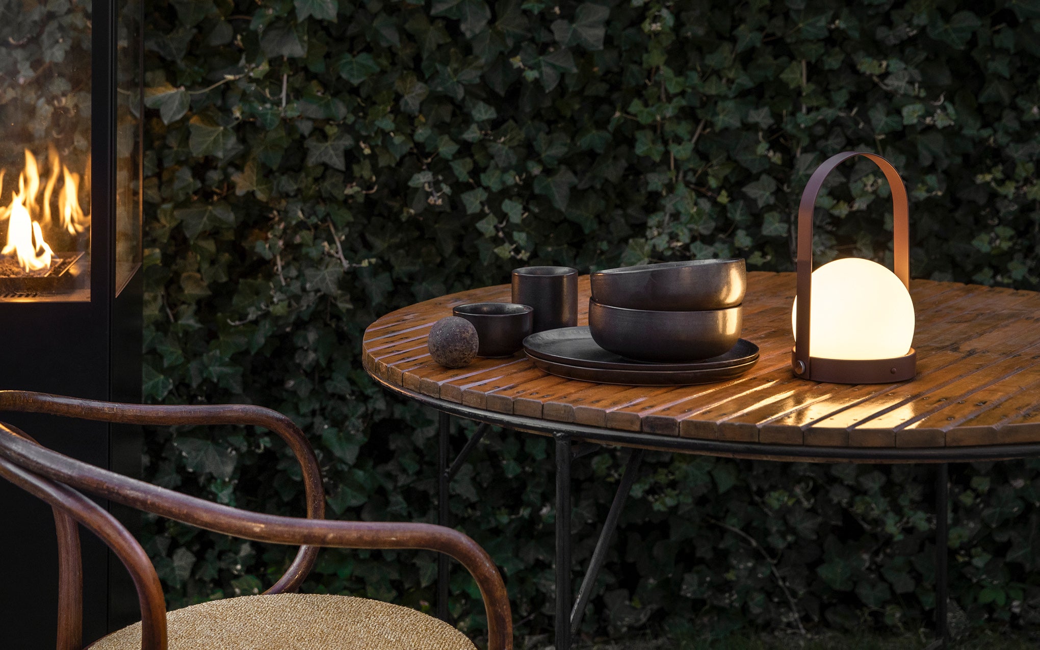 Carrie portable table lamp