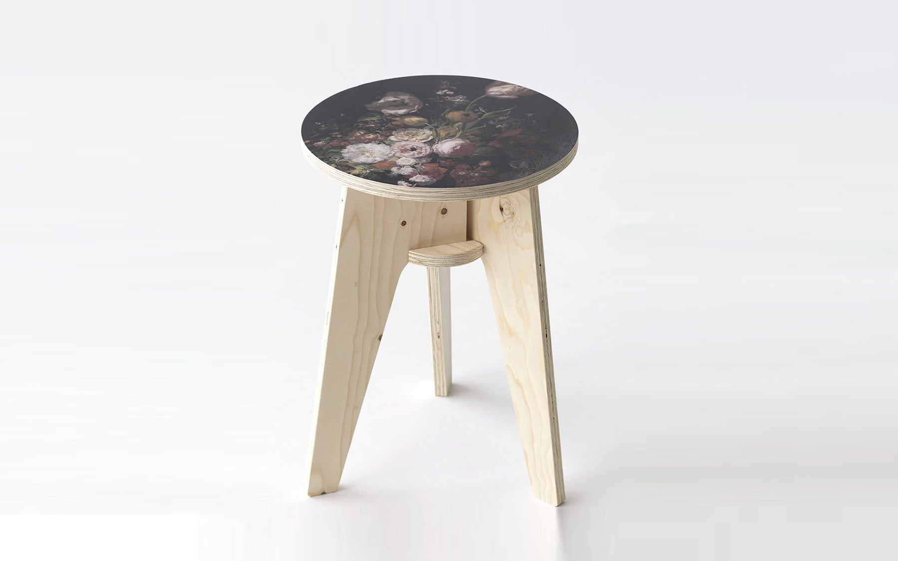 Printed Crisis stool