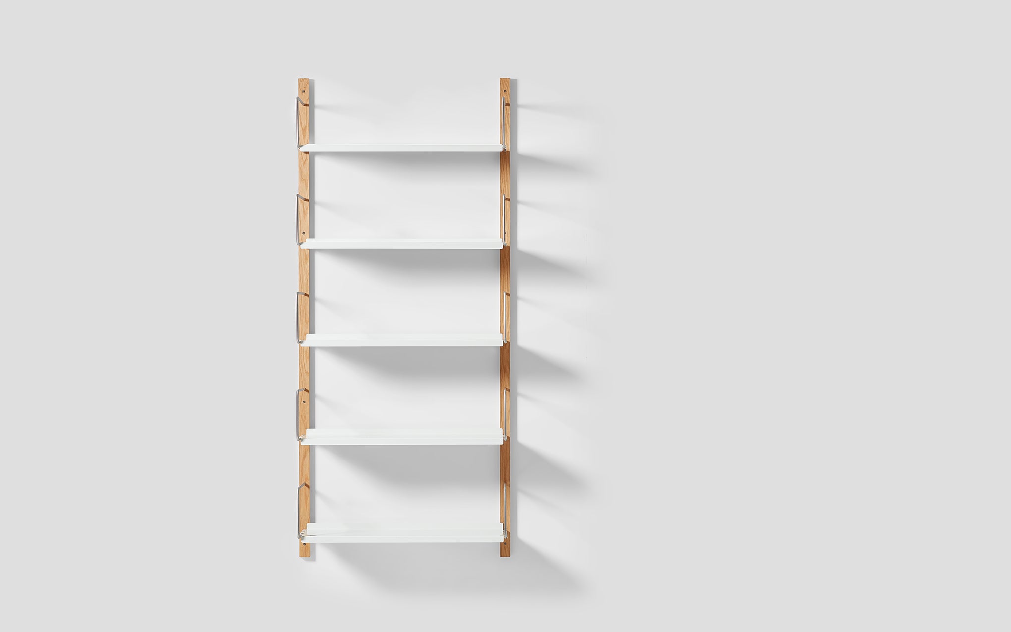 Croquet wall mounted shelves