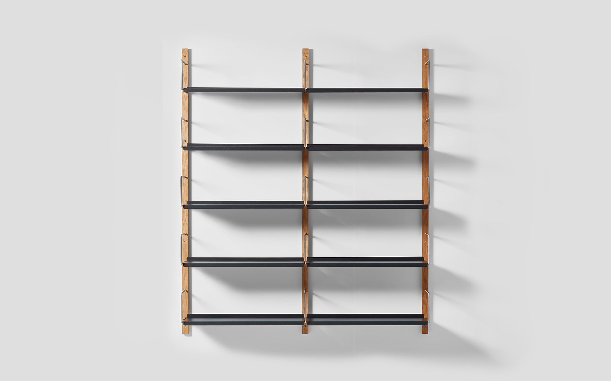 Croquet wall mounted shelves