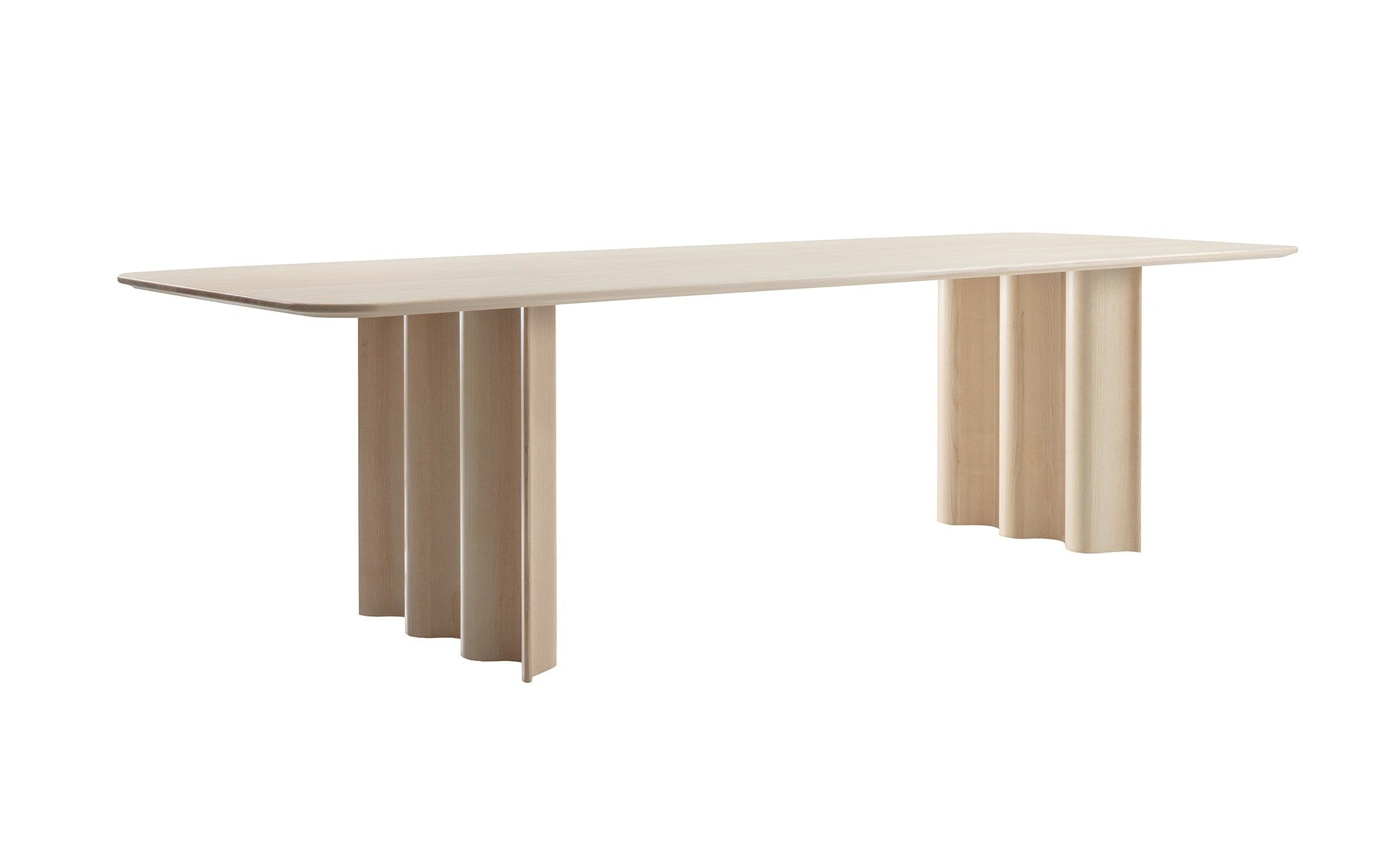 Curtain table