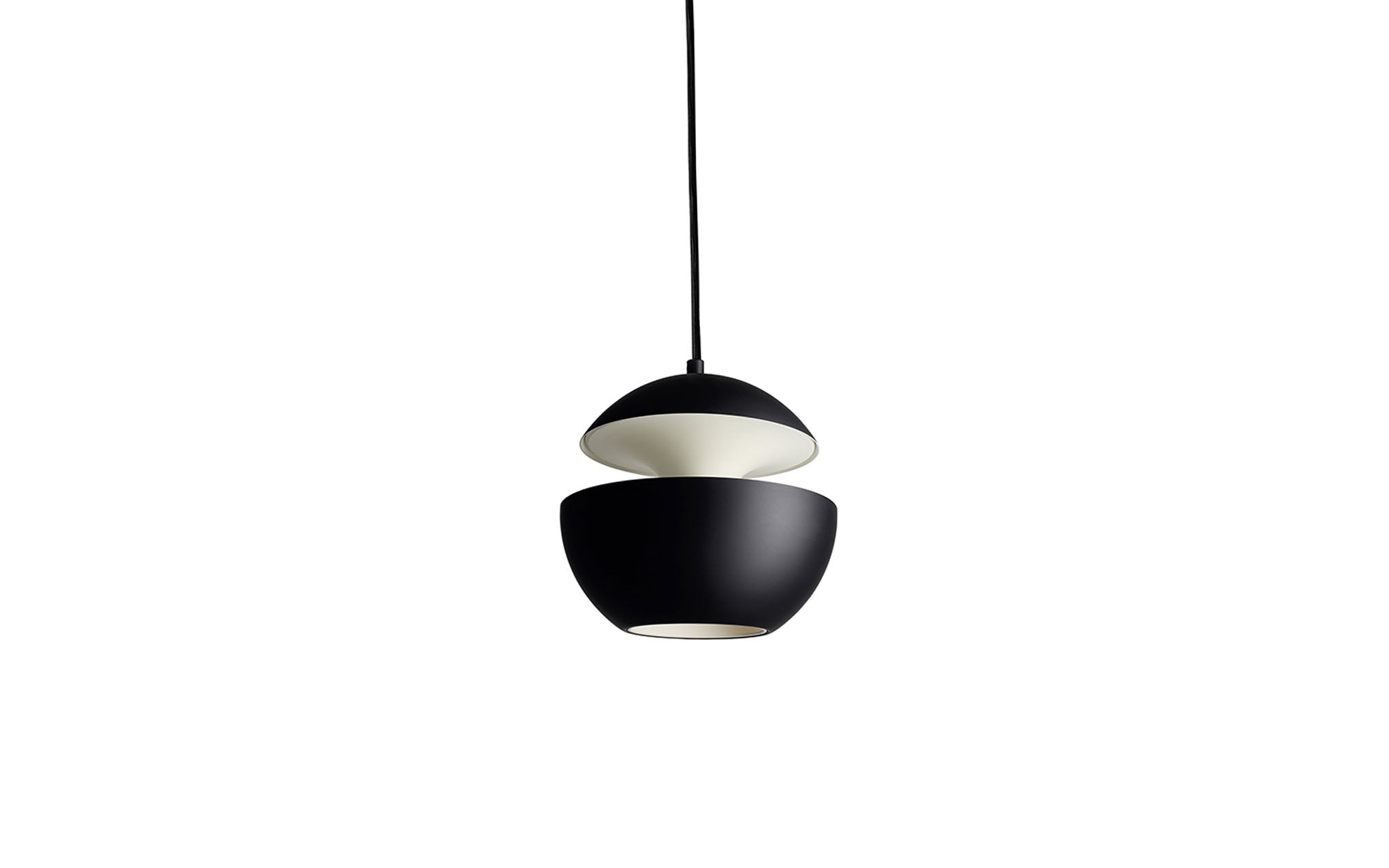 Here comes the sun pendant light - black