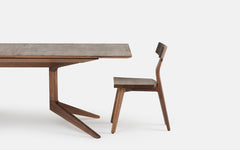 Light extending table