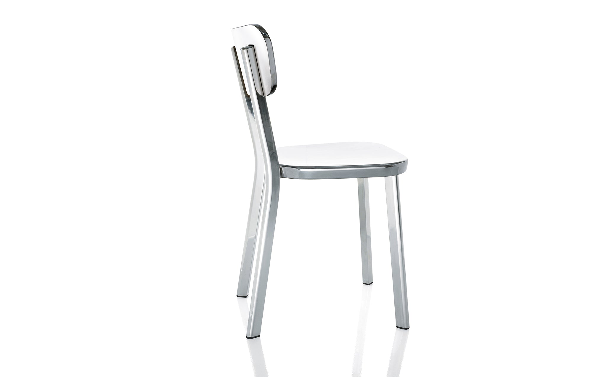 Déjà-vu chair by Naoto Fukasawa for Magis SCP - Main Image