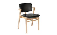 Domus Chair