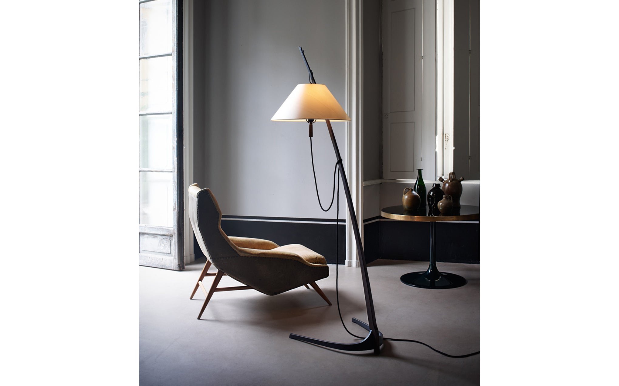 Dornstab floor lamp