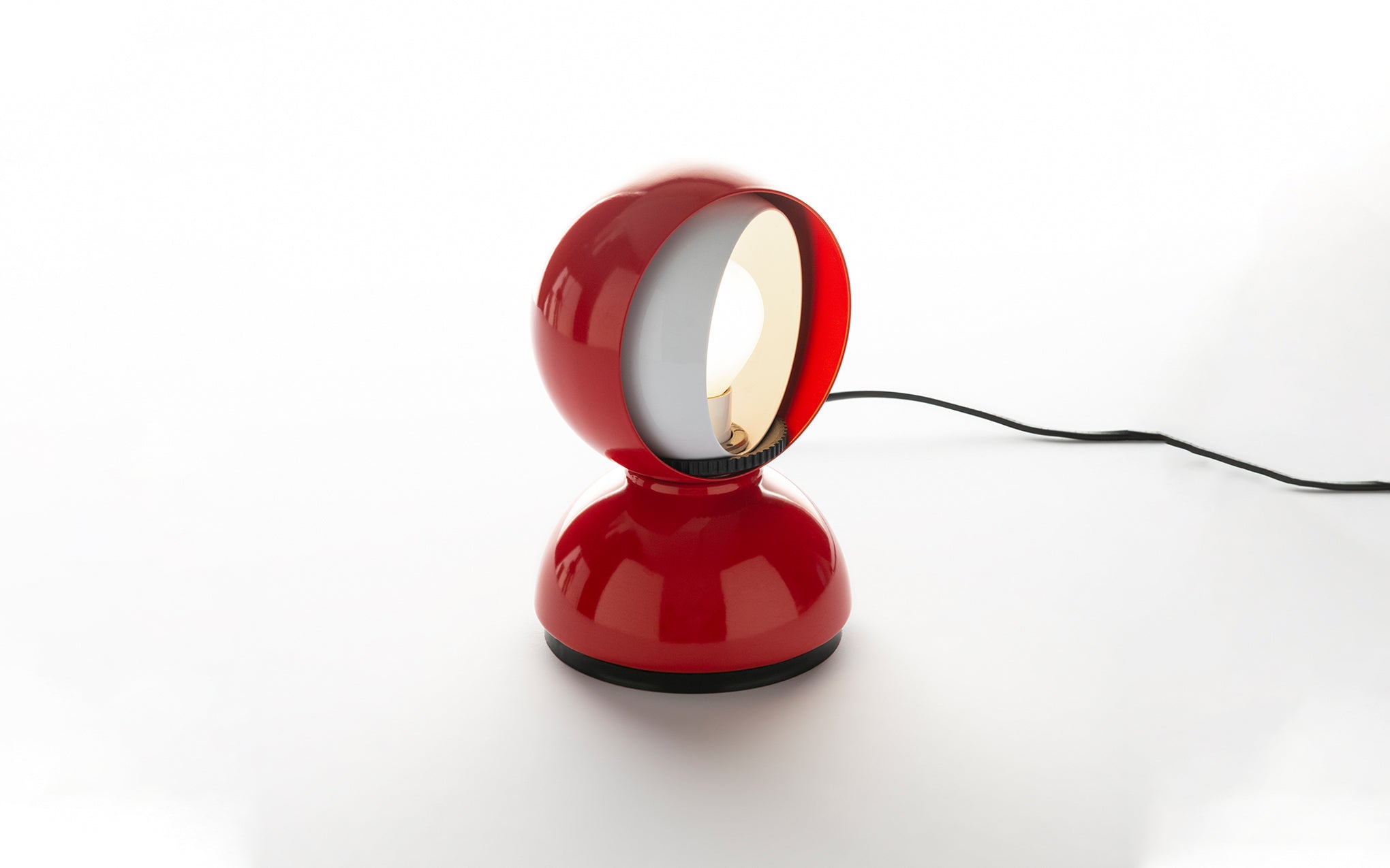 Eclisse table/ wall light