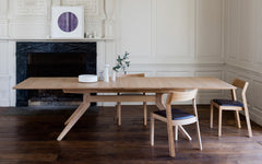 Cross extending table