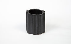 Collo small vase - matt black glaze