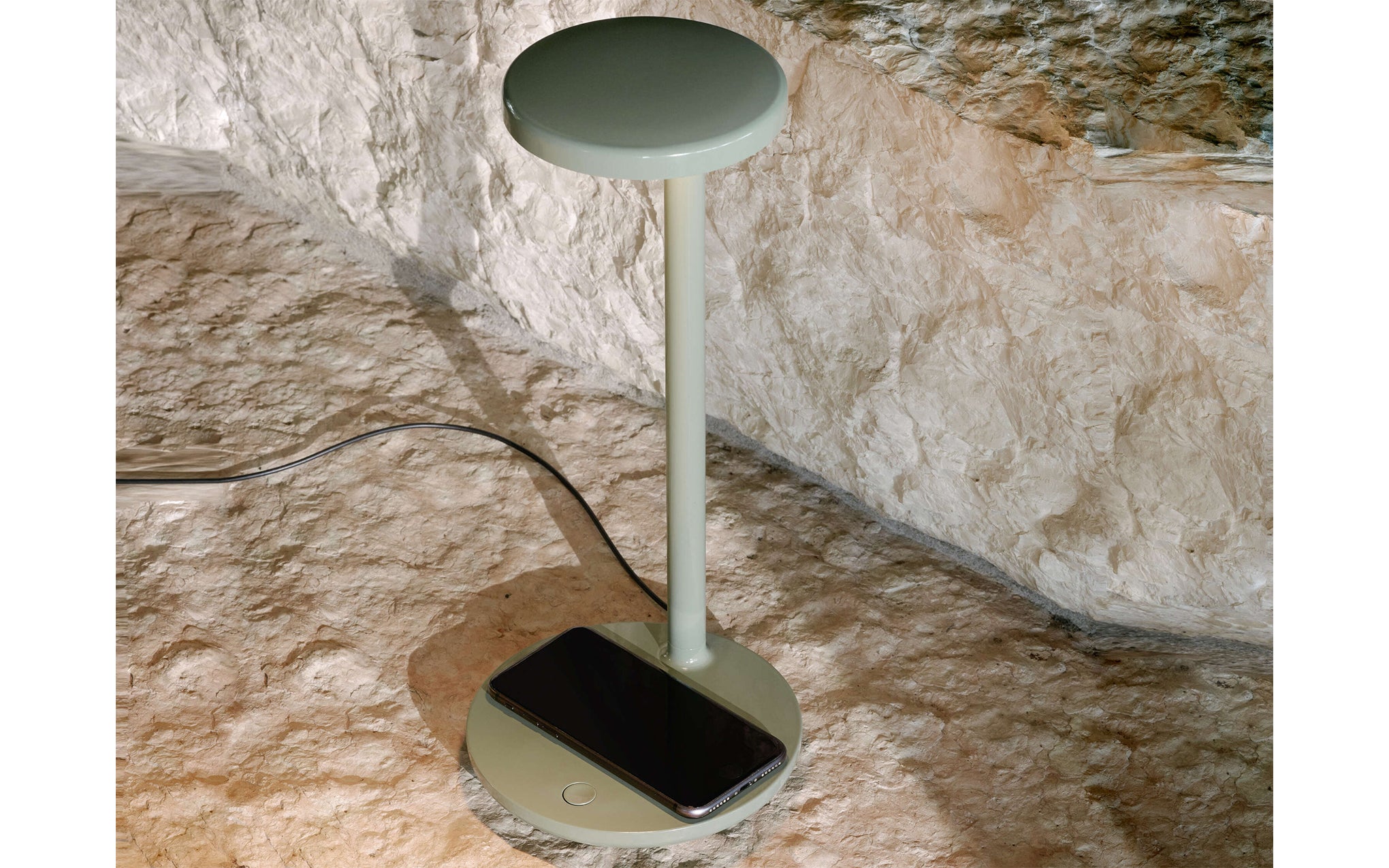 Oblique table light