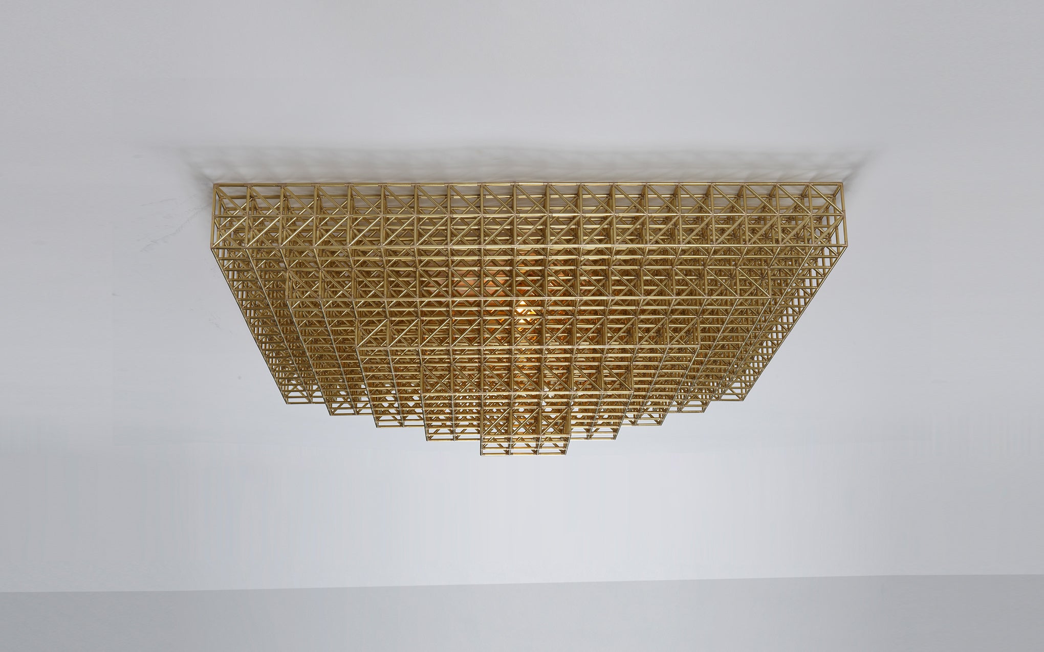 Gridlock ceiling - 5640