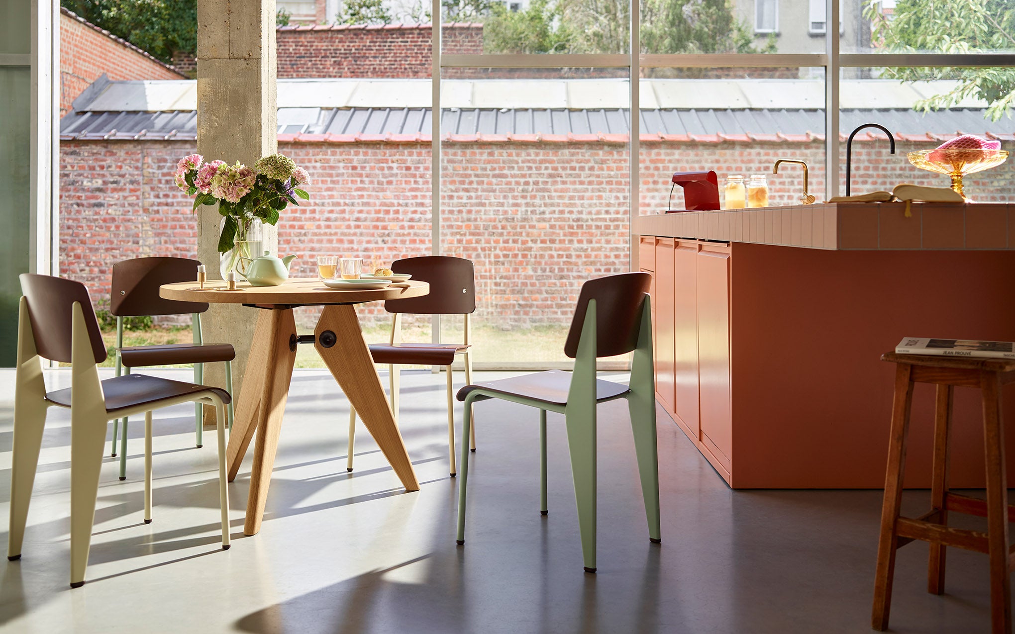 Guéridon table by Jean Prouvé for Vitra | SCP