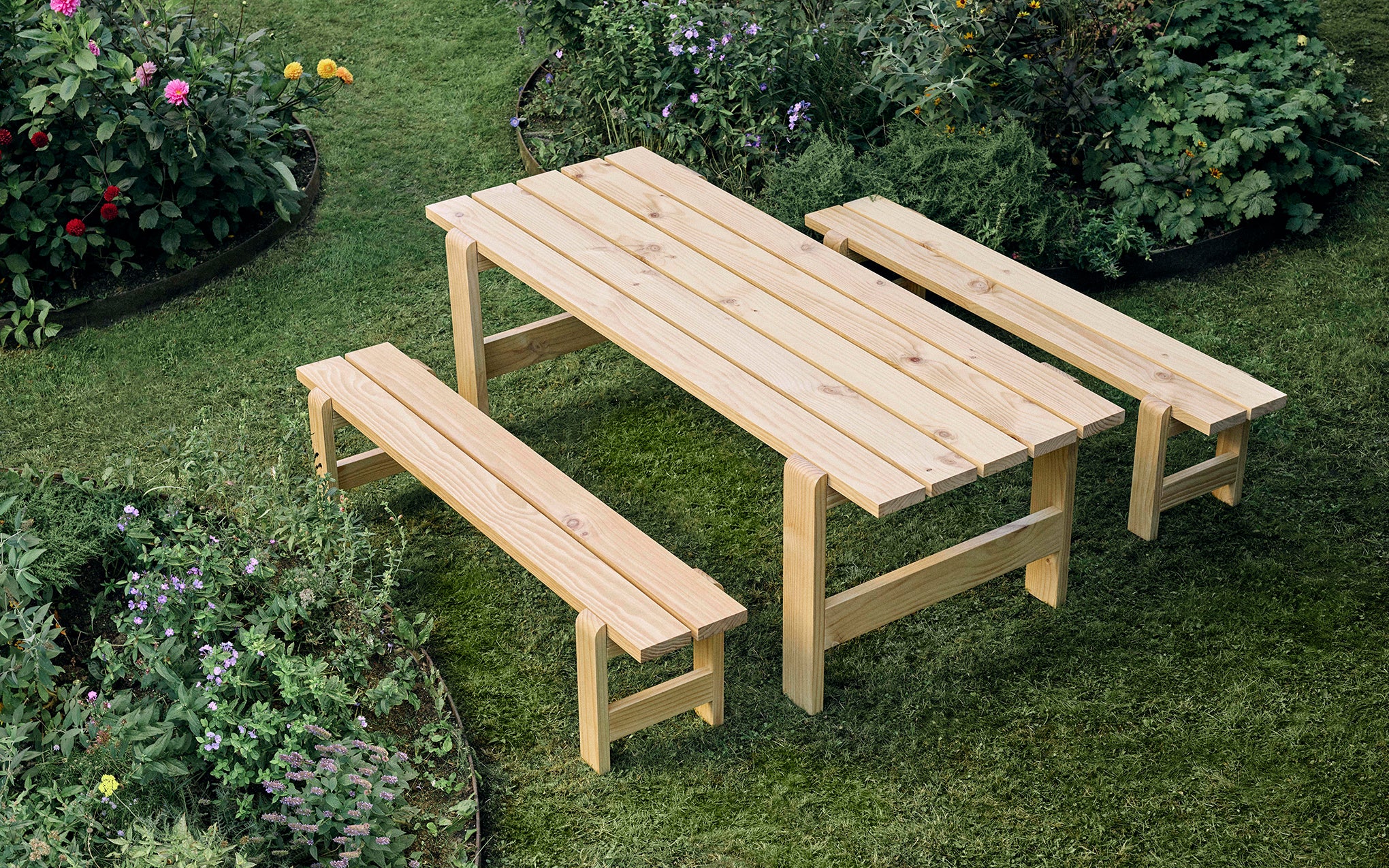 Weekday table by Hannes & Fritz for HAY | SCP