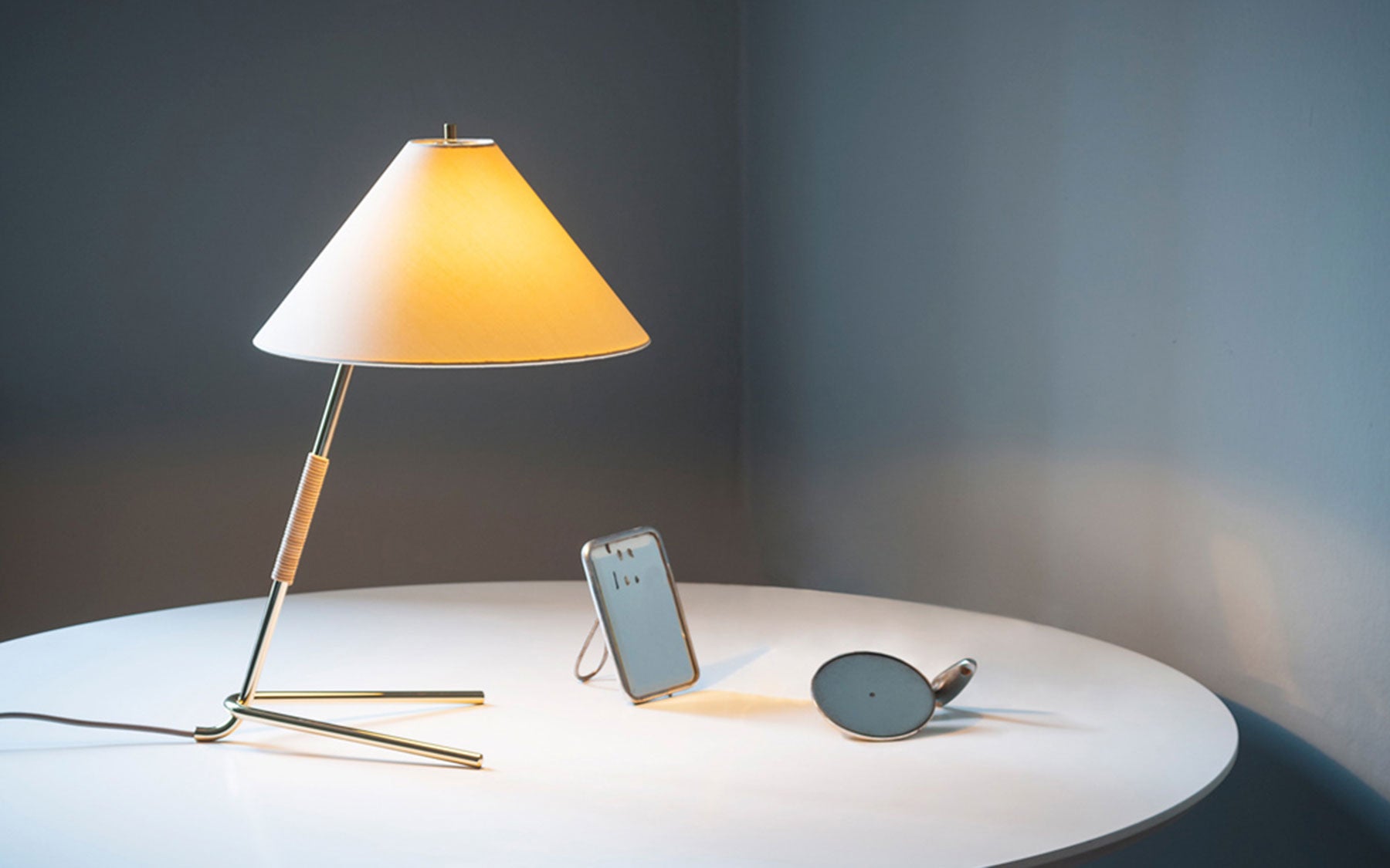 Hase table light