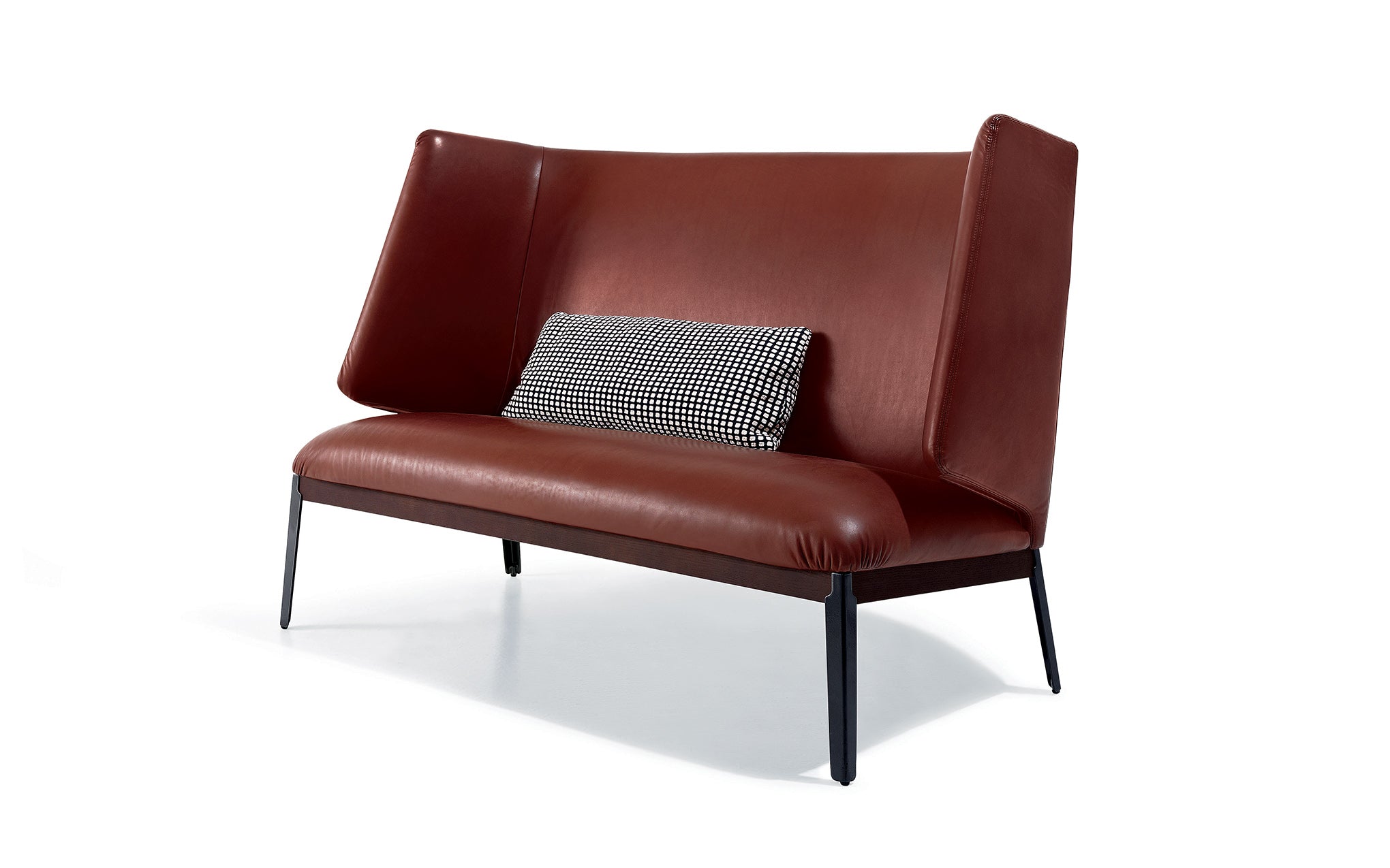 Hug love seat - low back by Claesson Koivisto Rune for Arflex | SCP