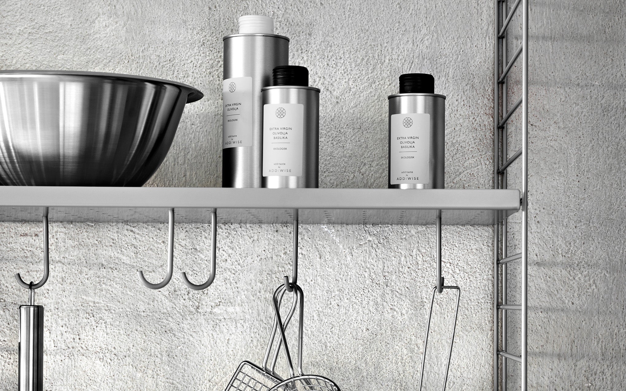 String - kitchen configuration H by Nisse Strinning for String | SCP