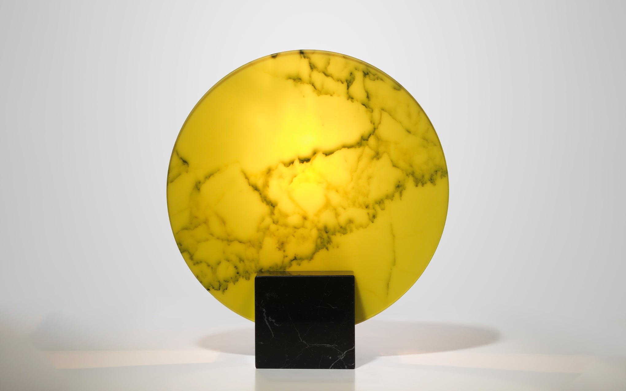Acid Marble table lamp