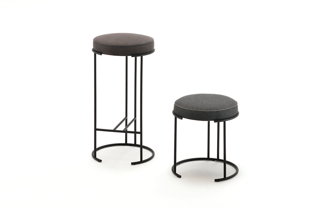 Nina stool