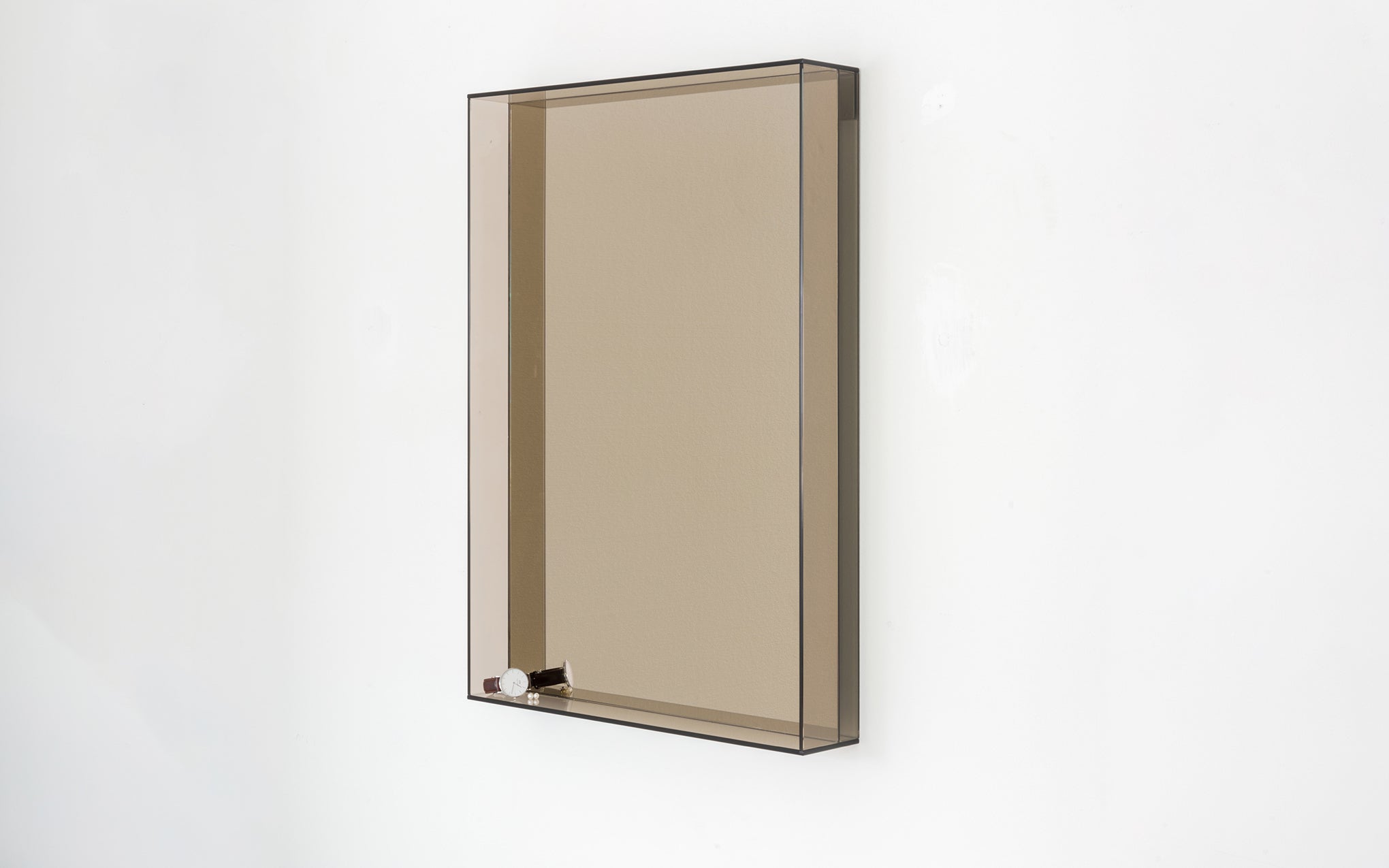 Lucent wall mirror - standard
