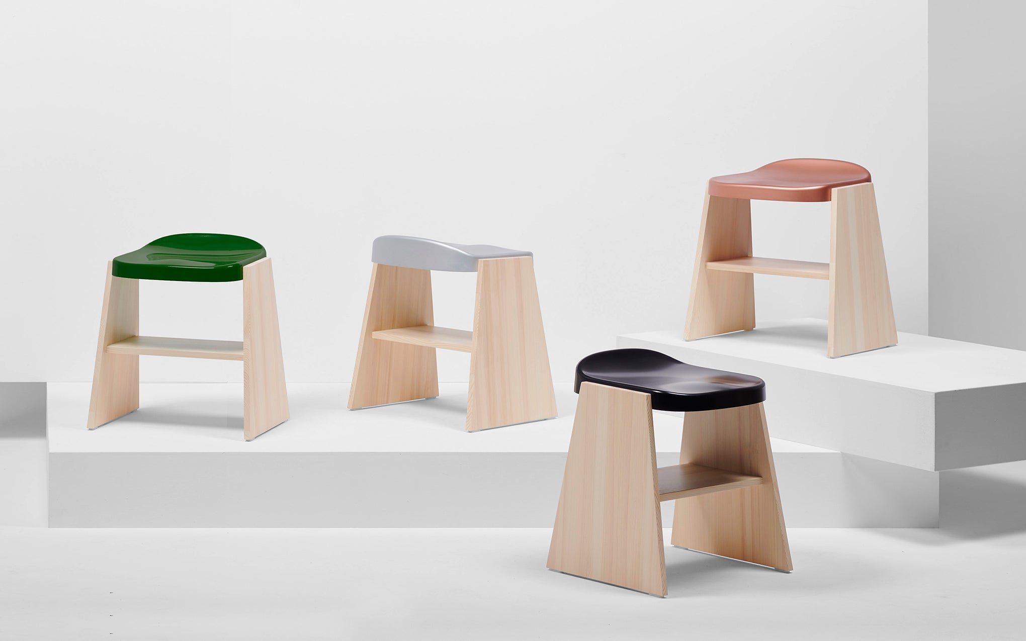 Fronda low stool