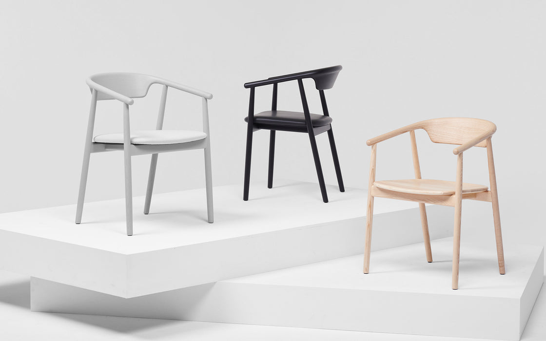 Leva chair