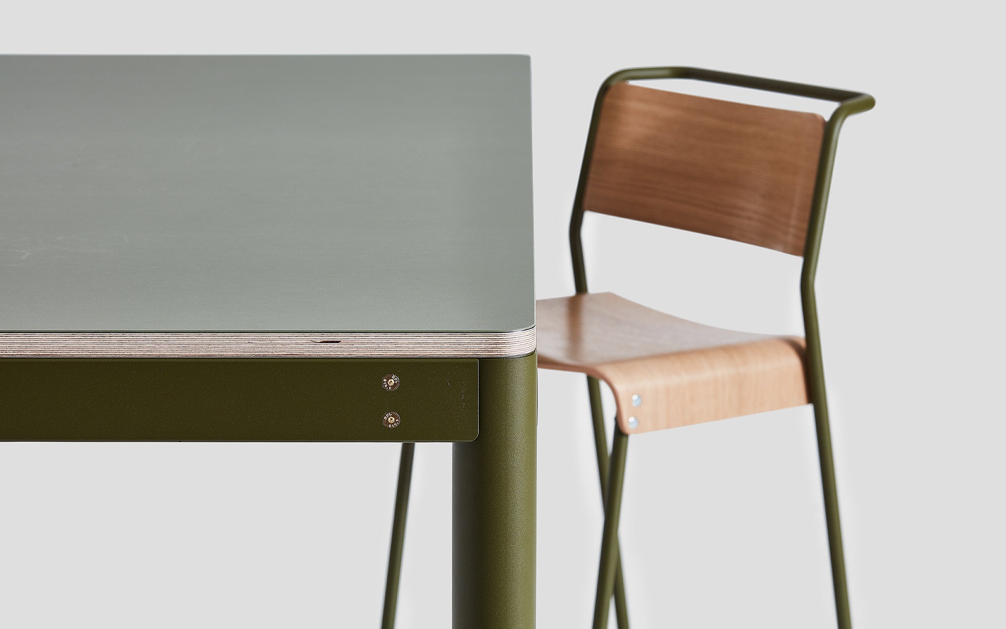 Metal Dowel high table