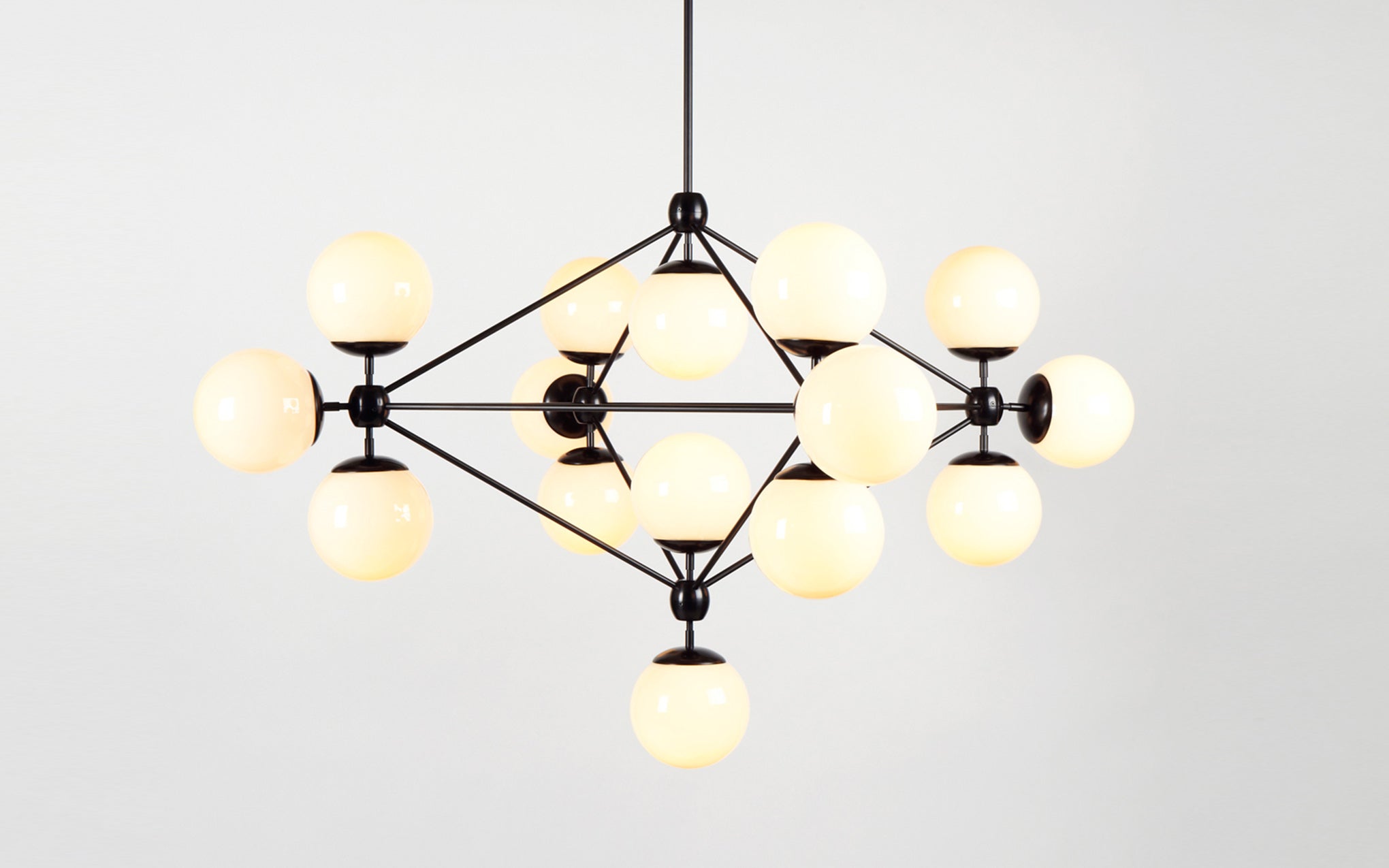 Modo chandelier - 4 sided, 15 globe