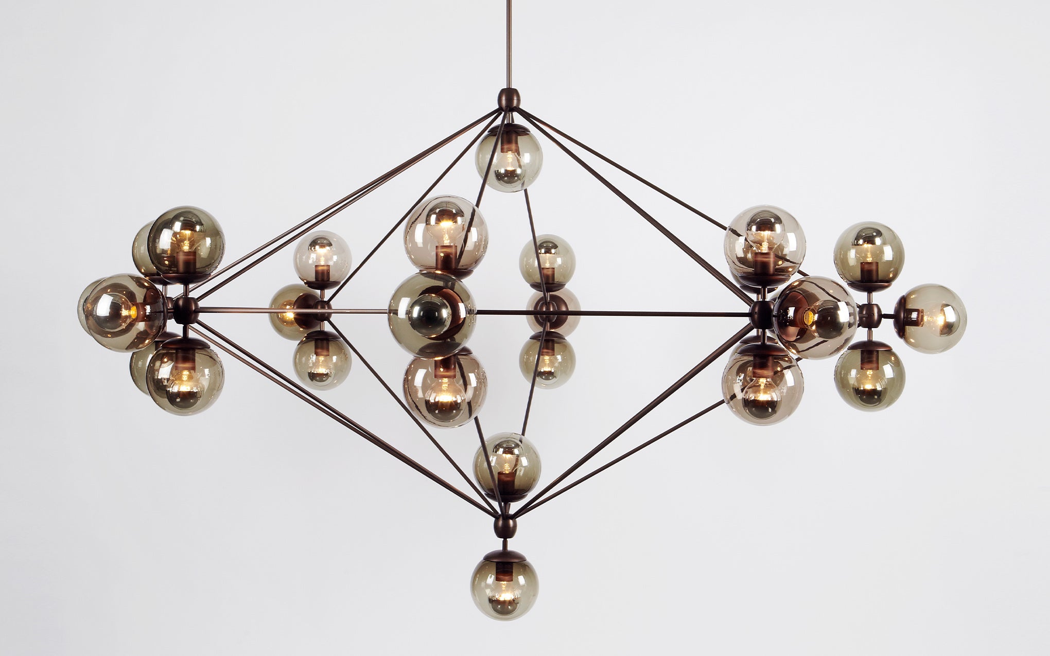 Modo chandelier - 8 sided, 27 globe