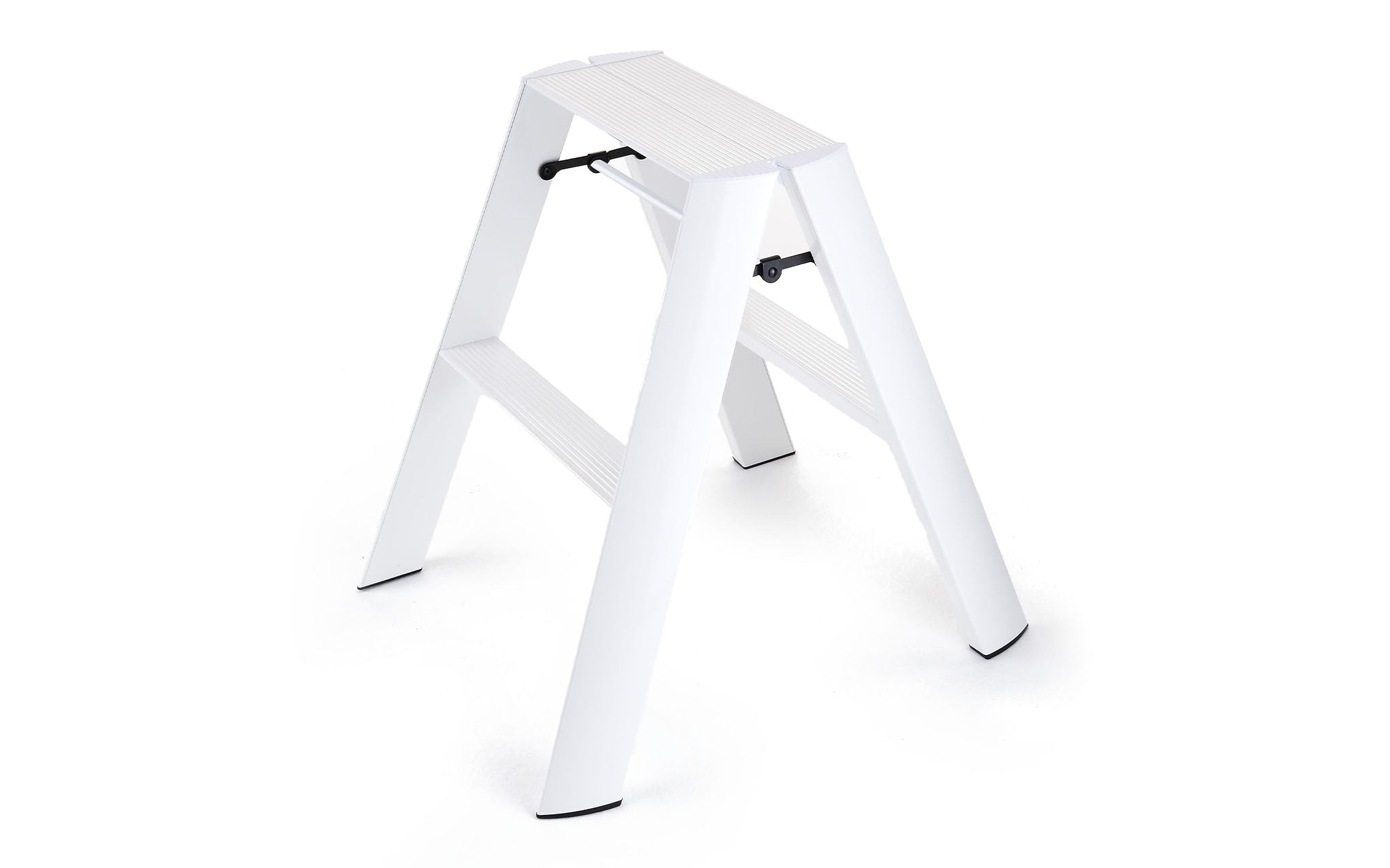 Lucano two-step stool