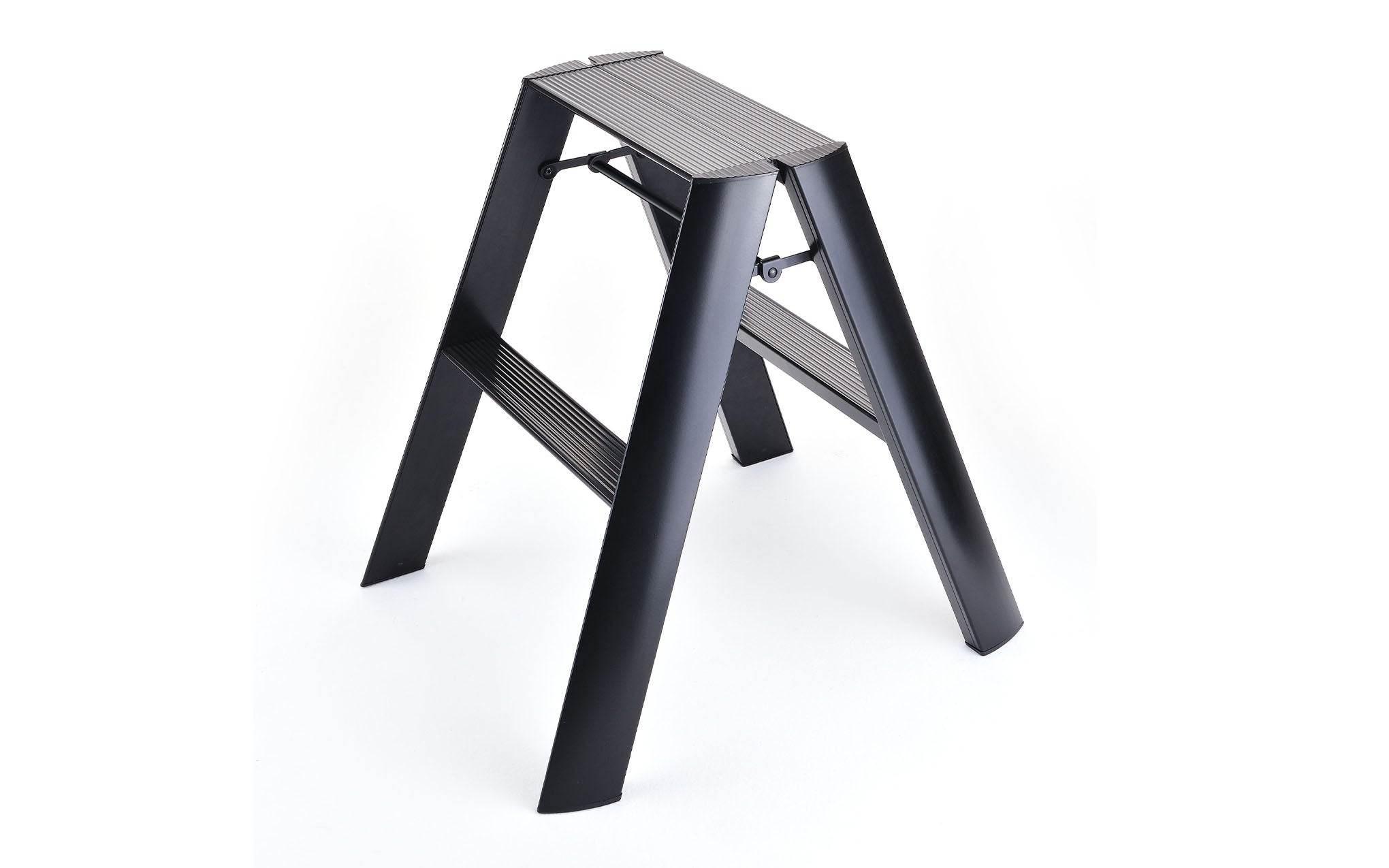 Lucano two-step stool