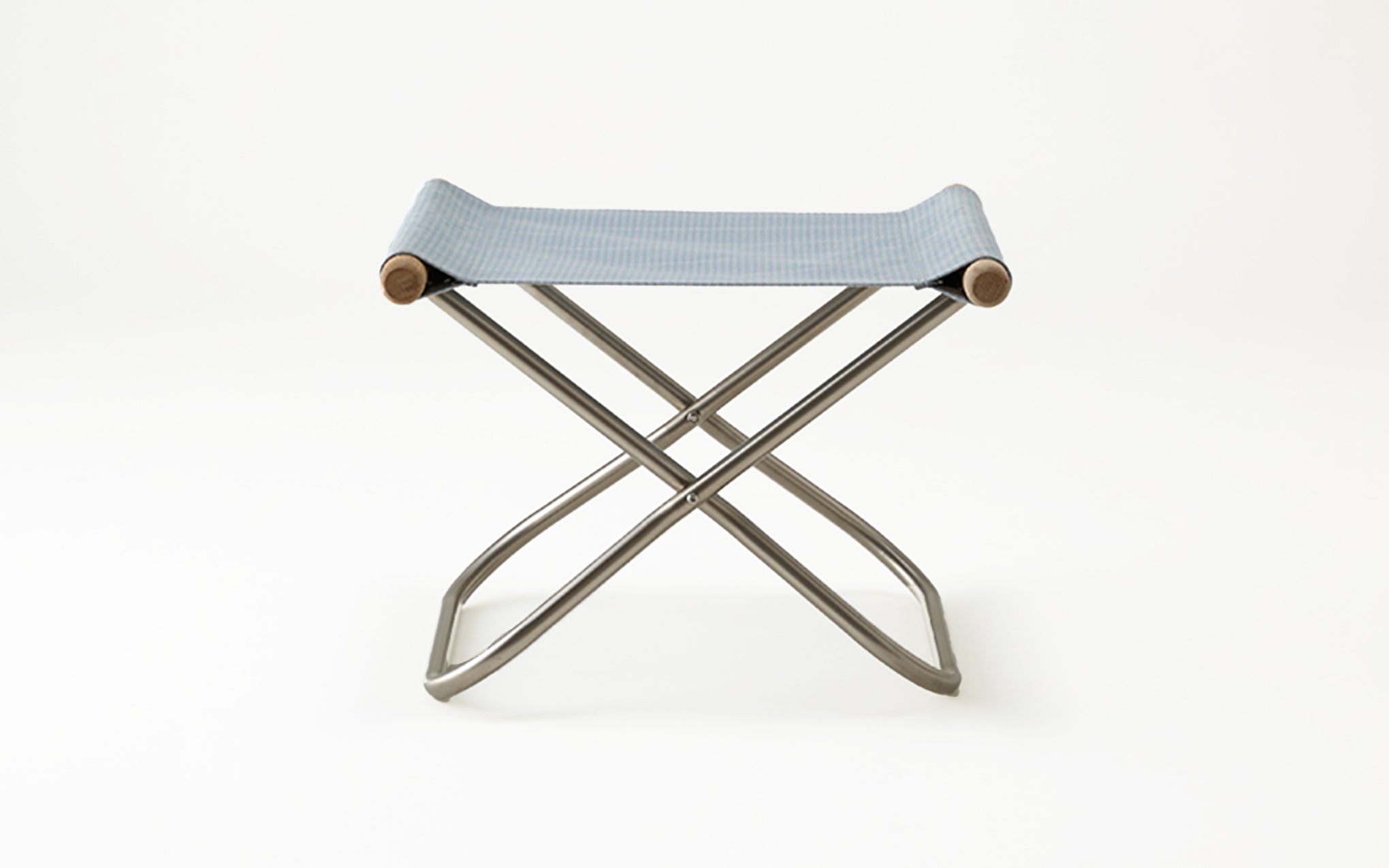 Nychair X Shikiri ottoman by Takeshi Nii | SCP