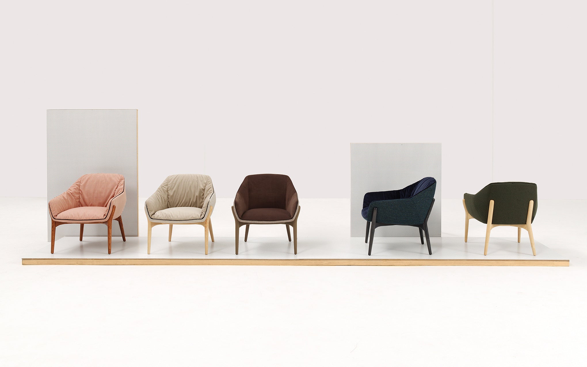 Nido armchair