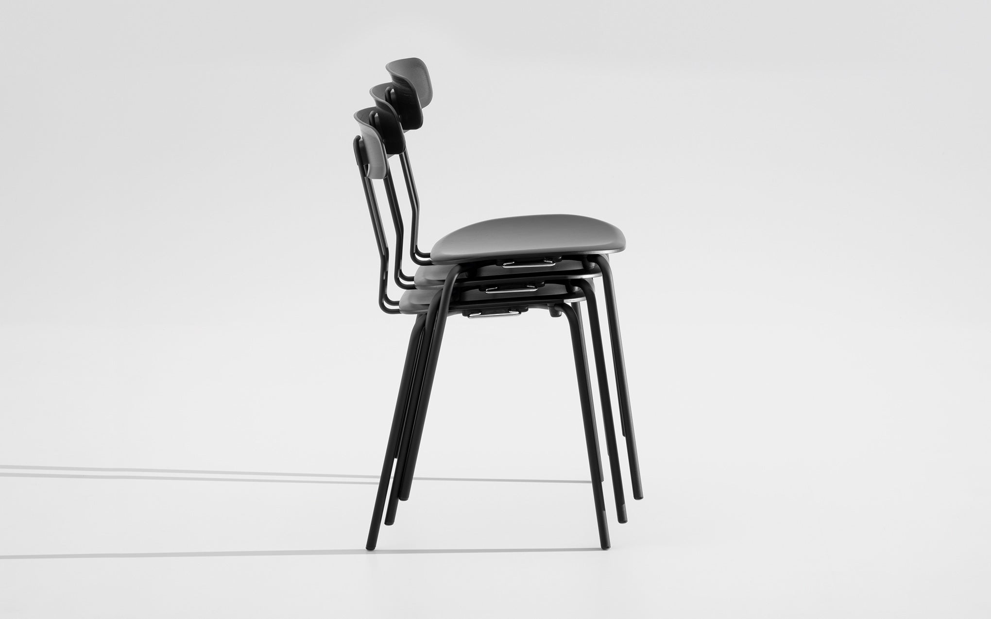 Okito Ply chair