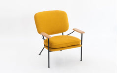 Orlando armchair with oak arms