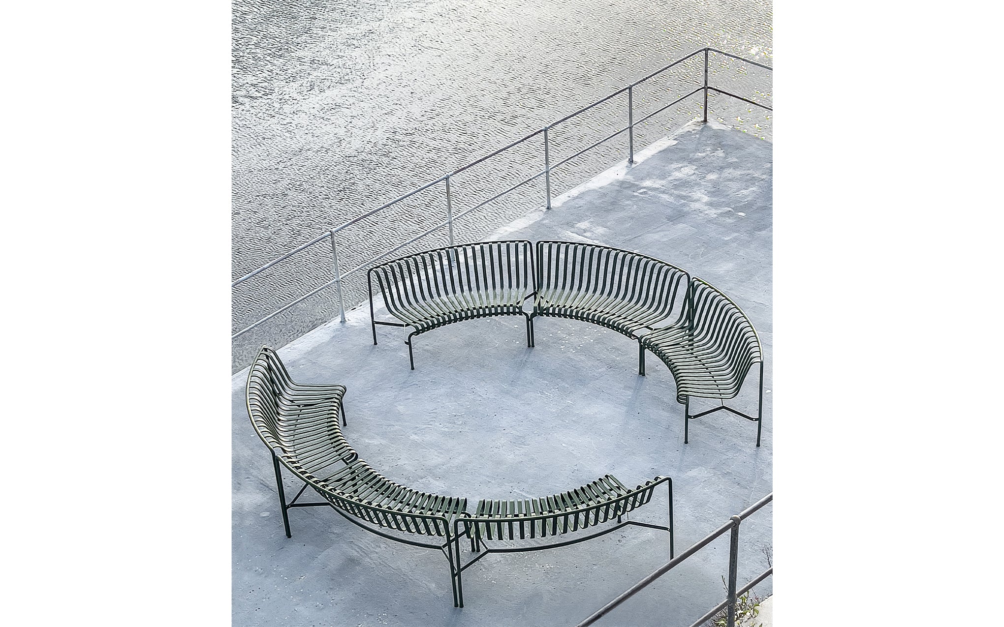 Palissade Park dining bench