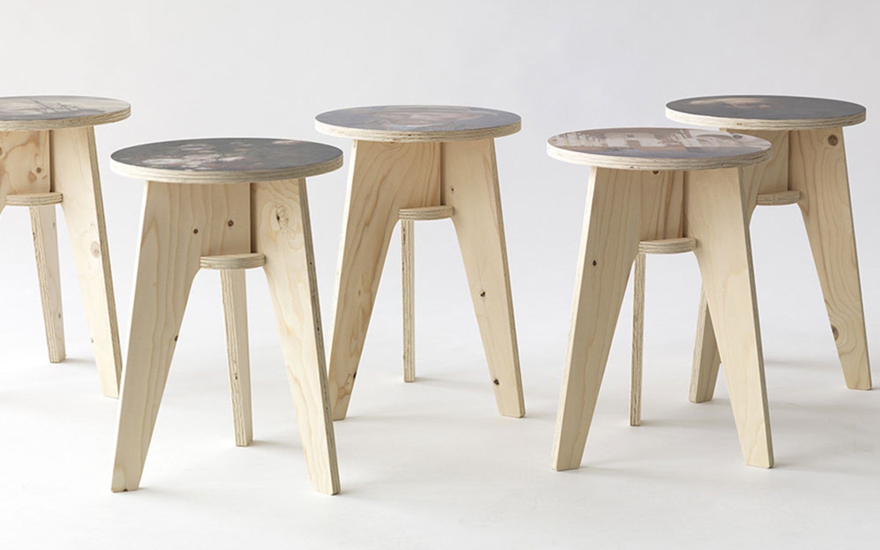 Printed Crisis stool